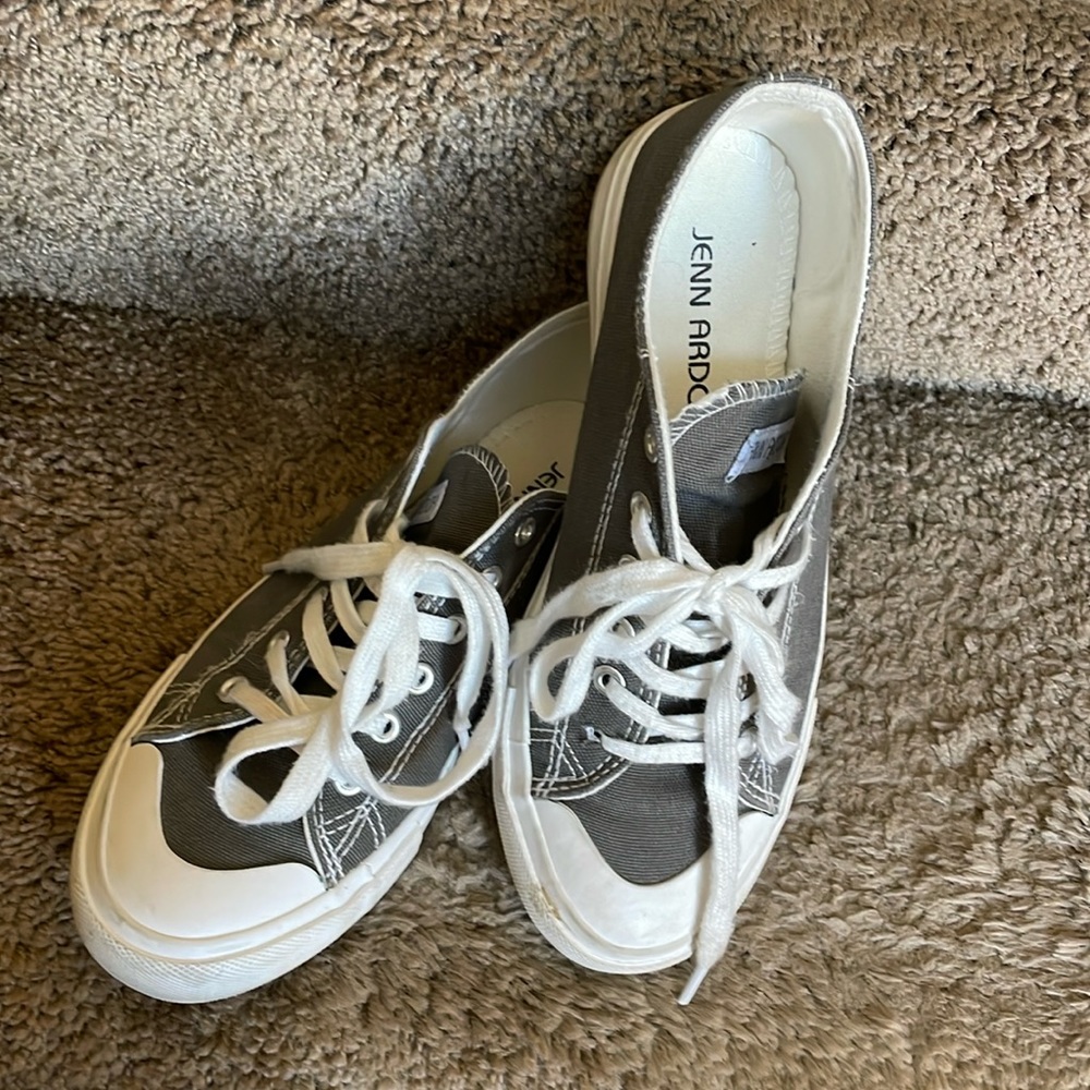 Grey canvas sneakers size 8 us